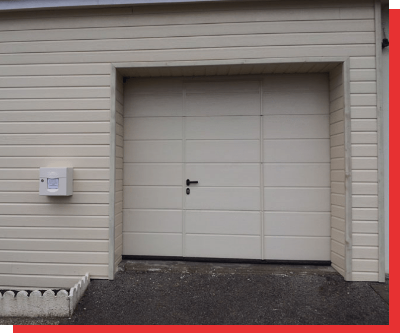 C2M53 Menuiserie Metallerie Serrurerie A Andouille Portes De Garages 5